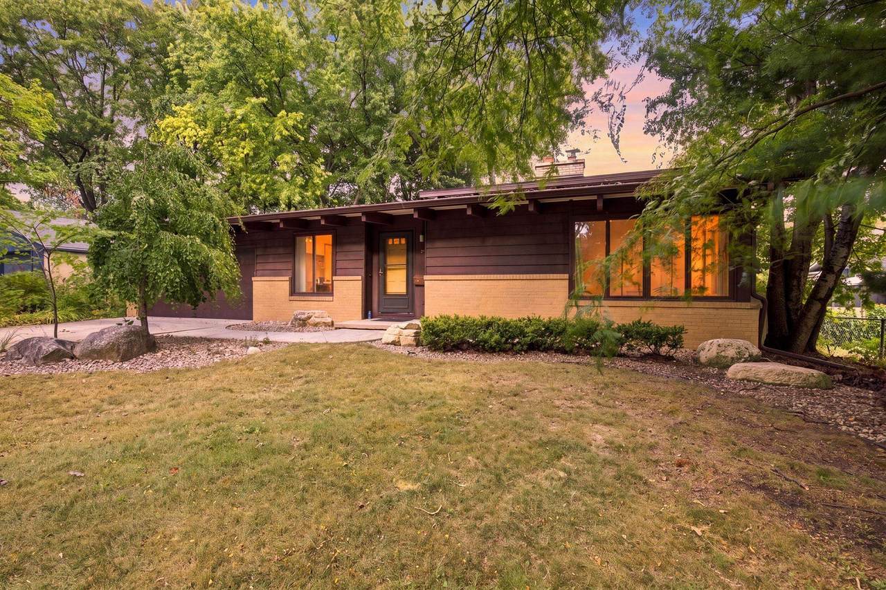 117 Alden Drive - Photo 1