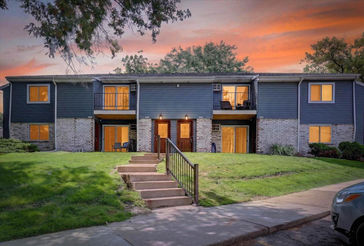 1008 Whispering Pines Way - Photo 1