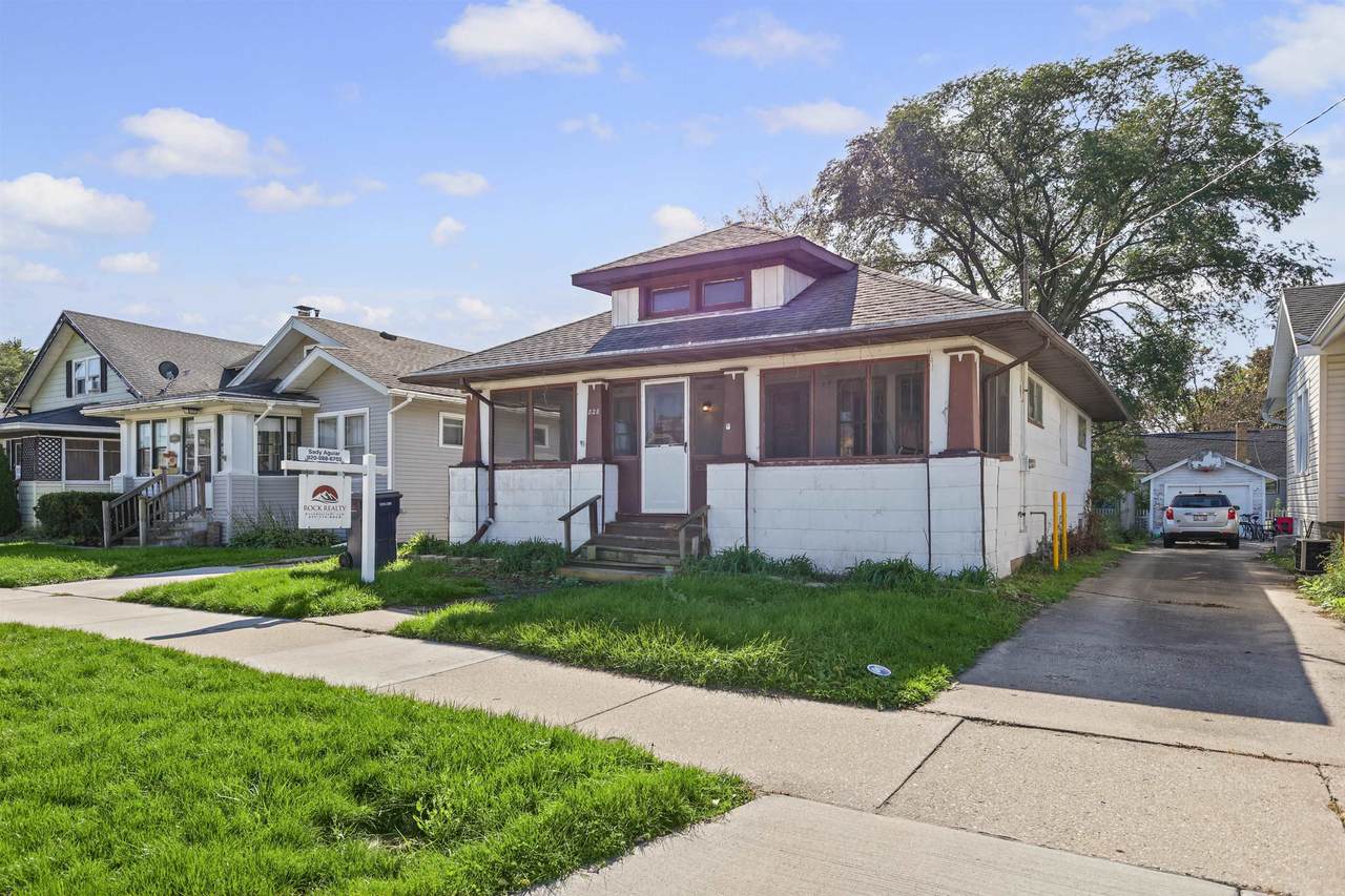 828 Sherman Avenue - Photo 1