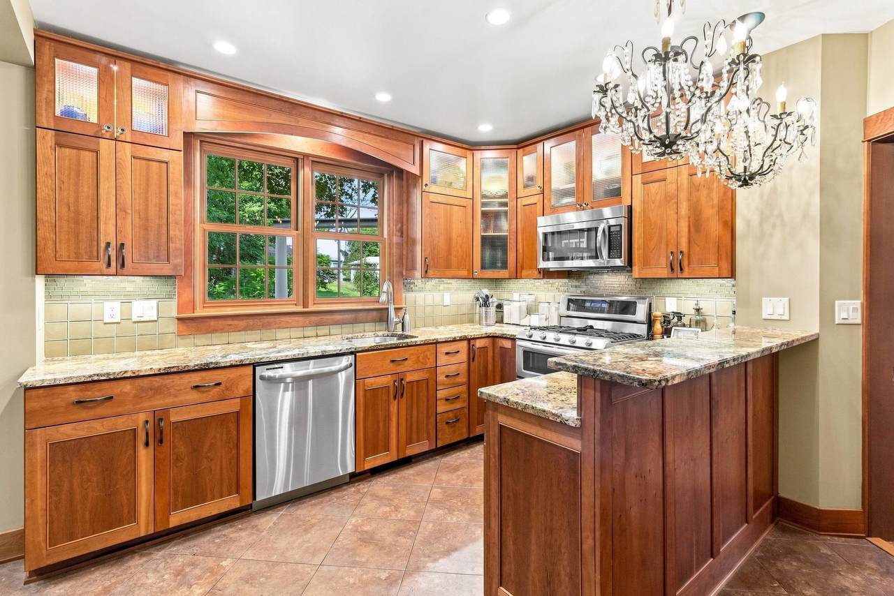 118 Washington Avenue - Photo 1