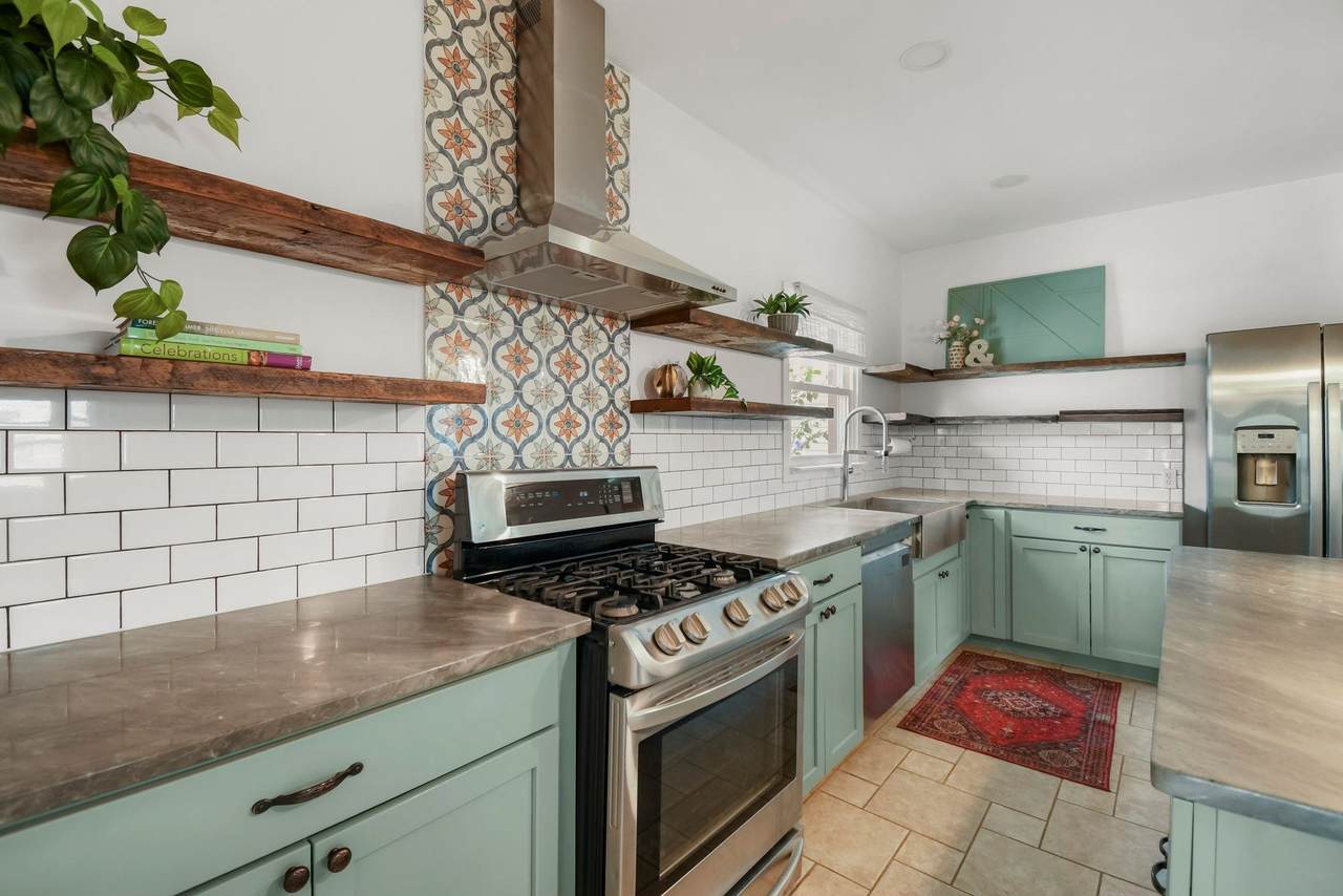 145 Dewey Street - Photo 1