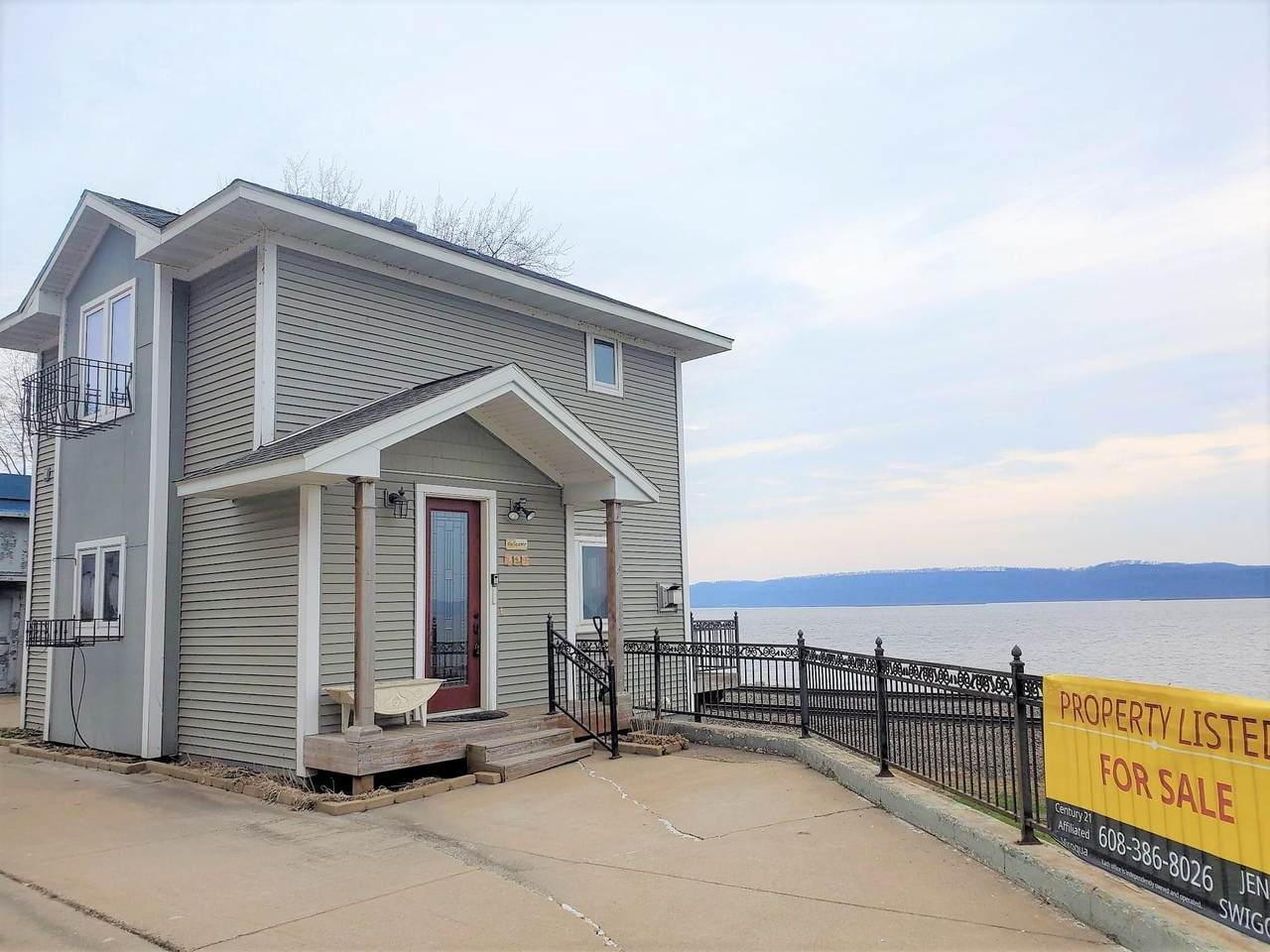 153 Main St - Photo 1