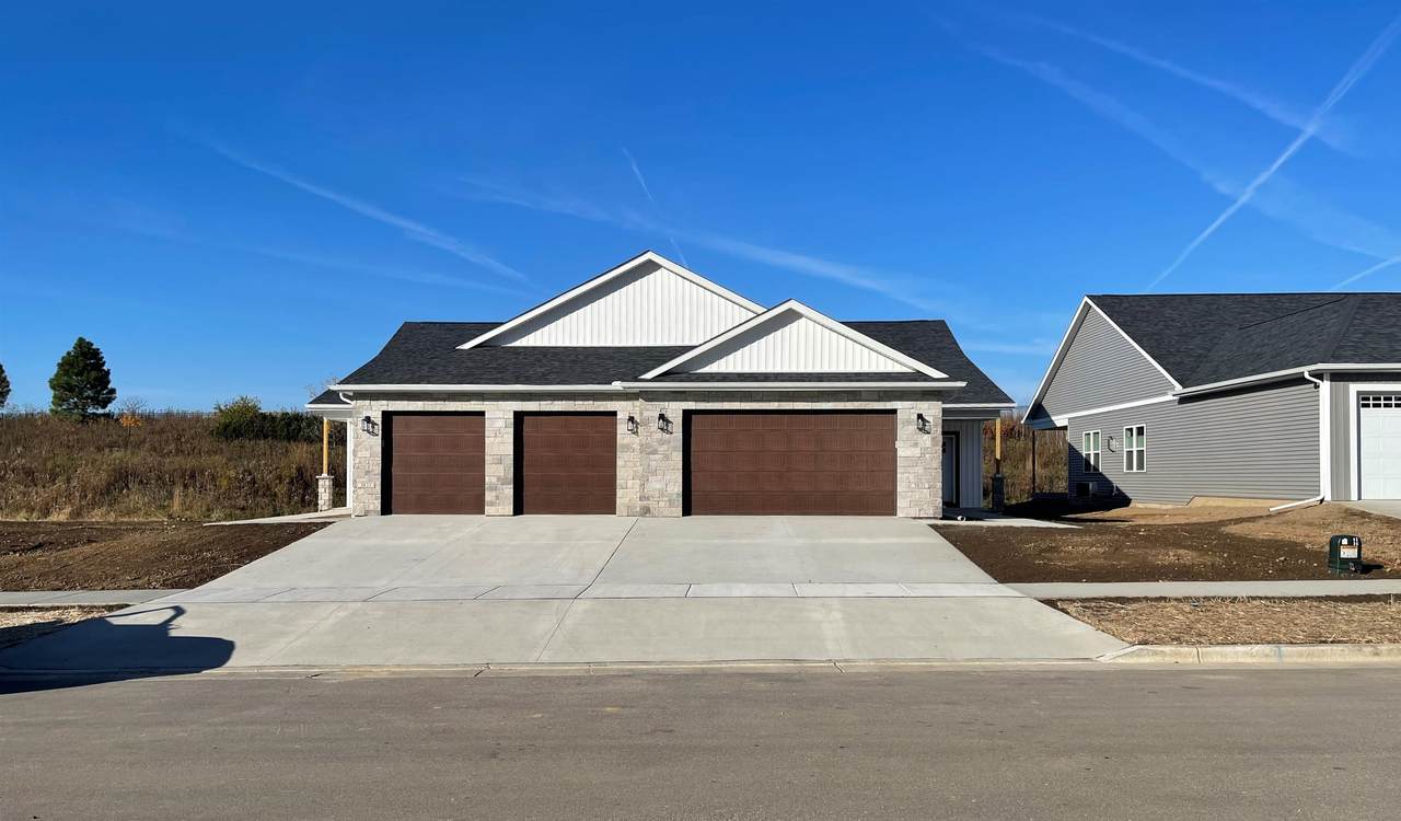 3835 Tanglewood Pl - Photo 1