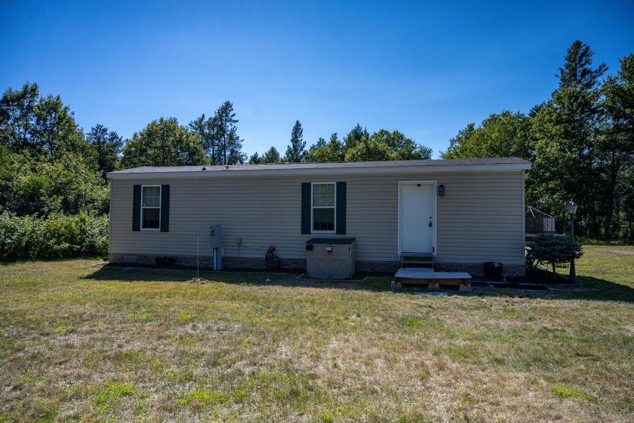 N9675 17th Ave - Photo 1