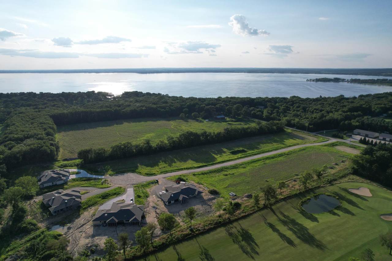 N888 Eagle Ridge Drive - Photo 1