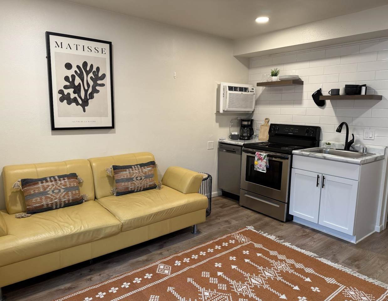 514 Mifflin Street - Photo 1