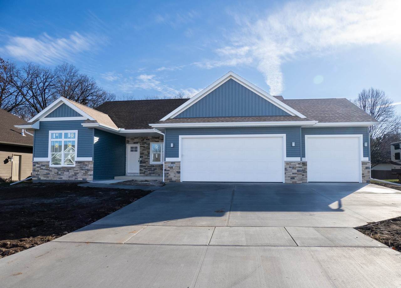 4236 Castlemoor Drive - Photo 1