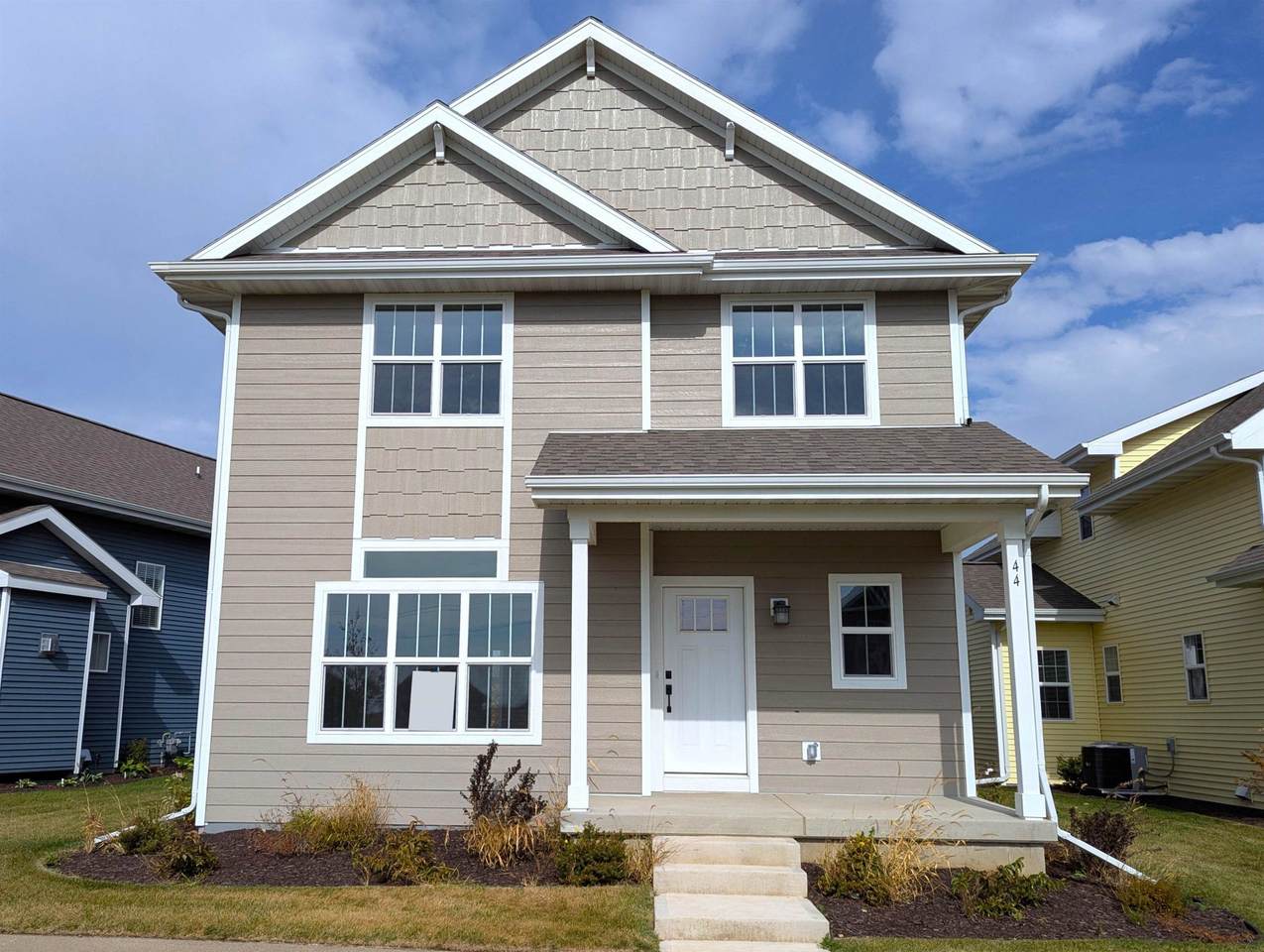 44 Windflower Way - Photo 1