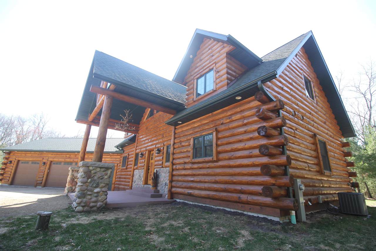 N7395 22nd Road - Photo 1