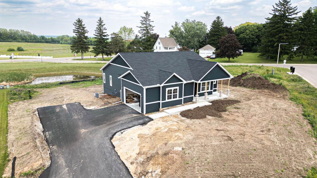 313 Teri Lee Lane - Photo 1