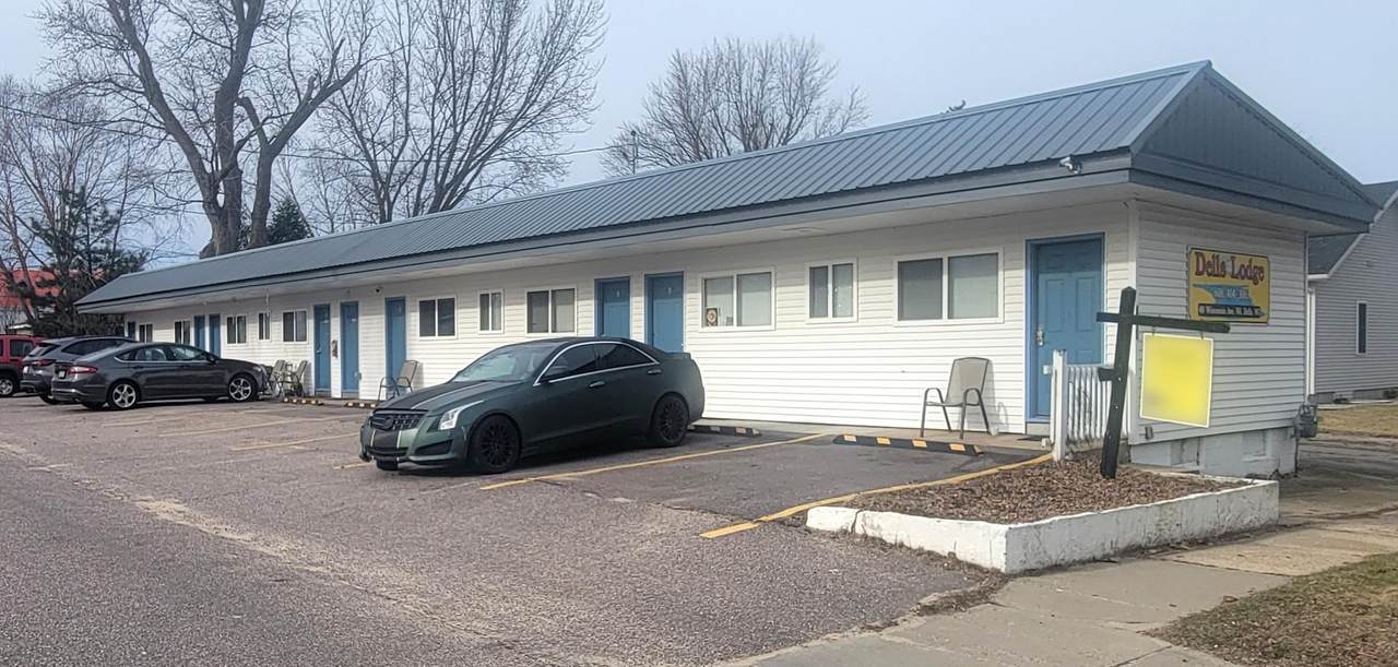 410 Wisconsin Avenue - Photo 1