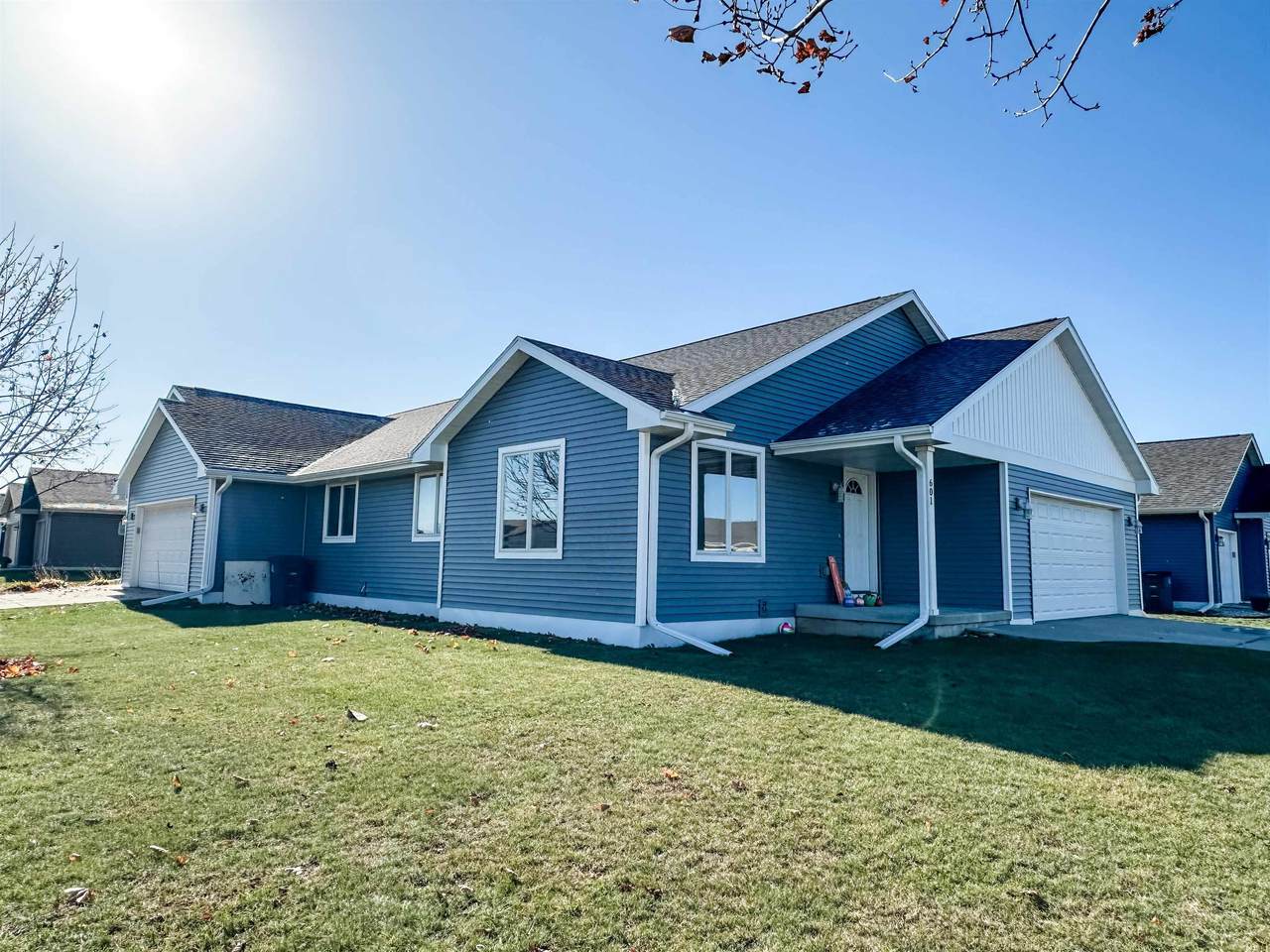 601 Porter Street - Photo 1