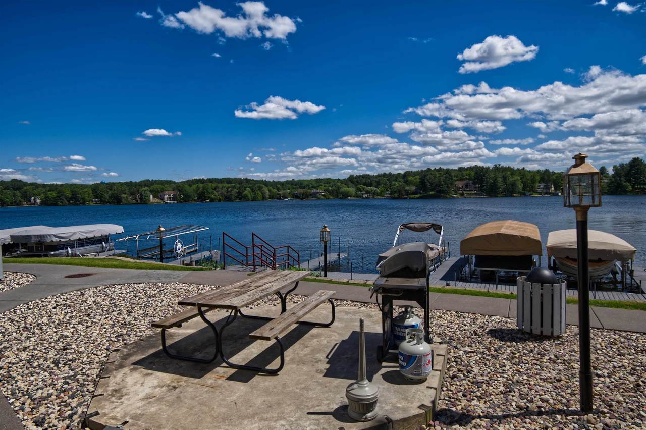 530 Hiawatha Drive - Photo 1
