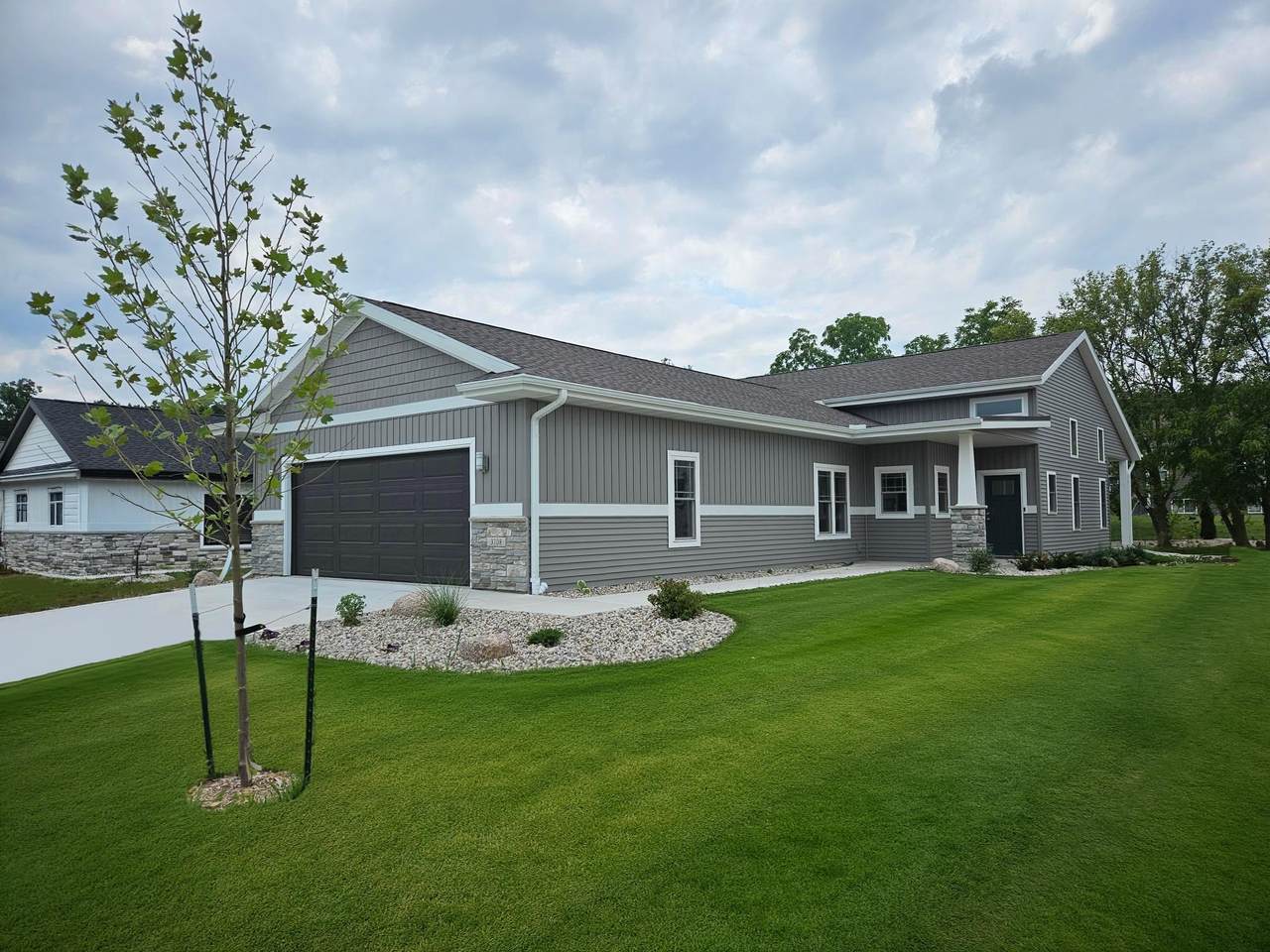 3708 Huntington Avenue - Photo 1