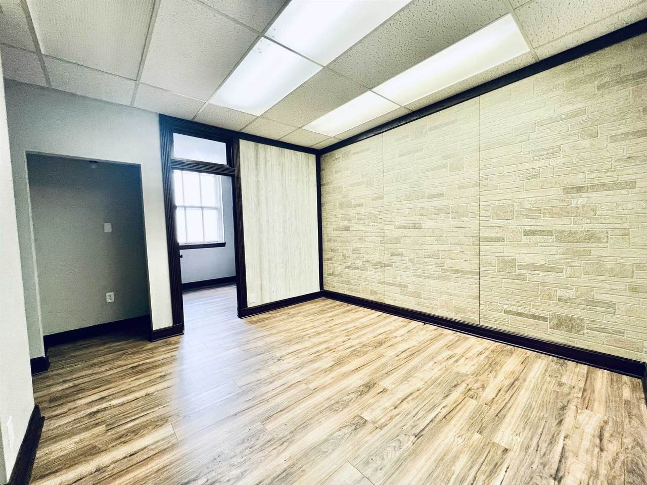 138 Front Street - Photo 1