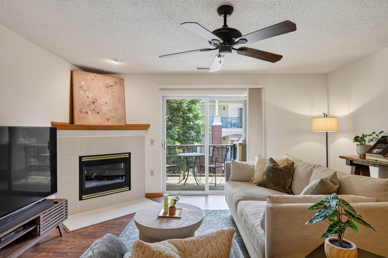 8530 Greenway Boulevard - Photo 1
