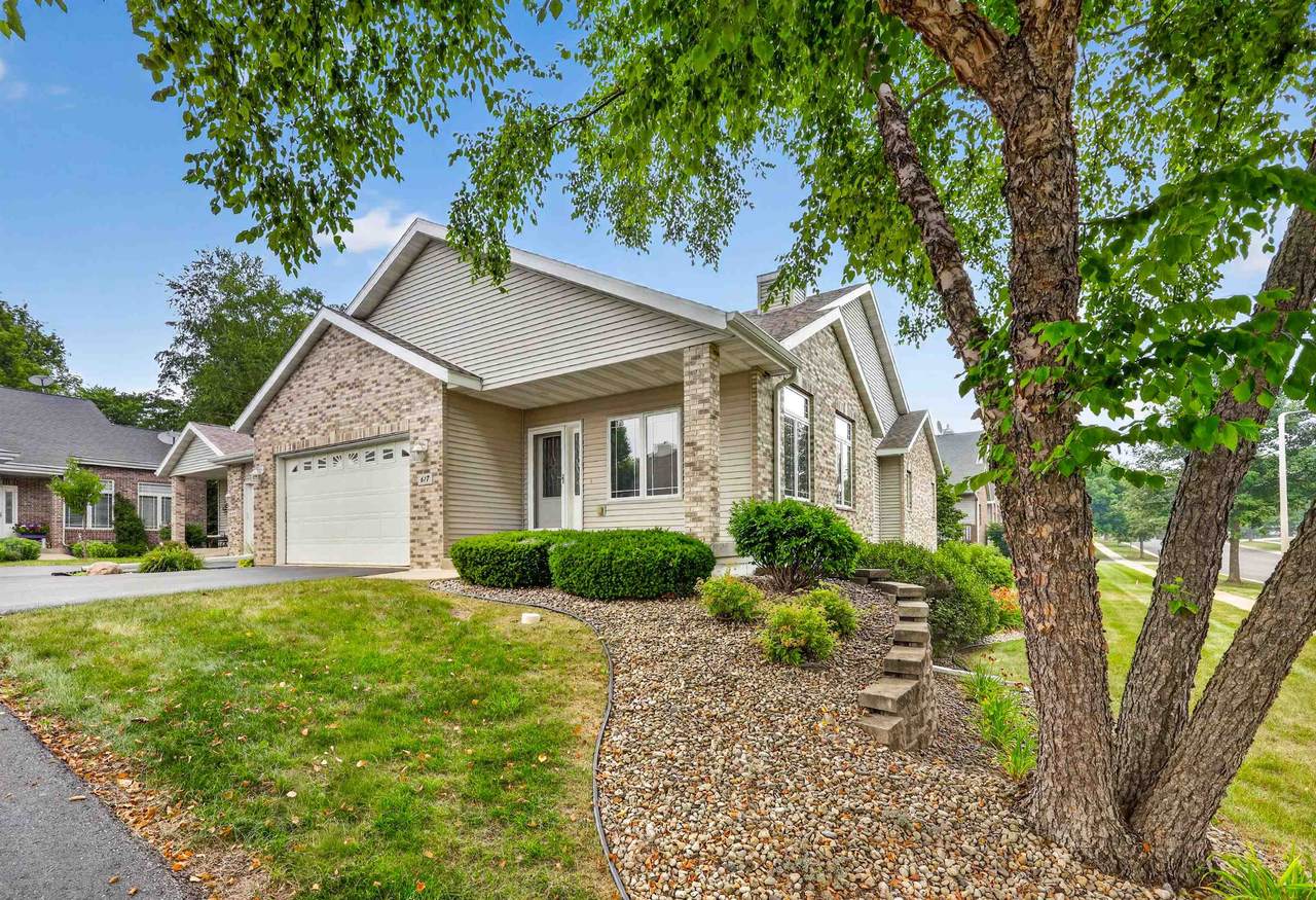 617 Nightingale Lane - Photo 1