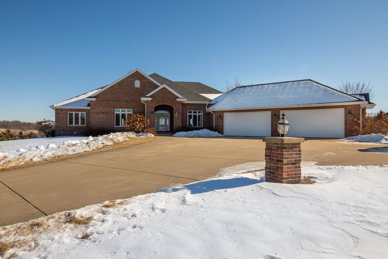 2036 Erb Rd - Photo 1