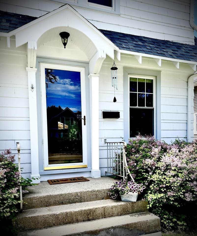 138 Cleveland St - Photo 1