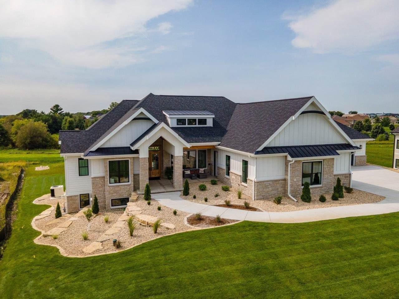 6635 Wagners Vineyard Tr - Photo 1