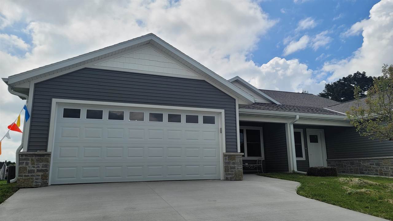 110 Edenview Drive - Photo 1