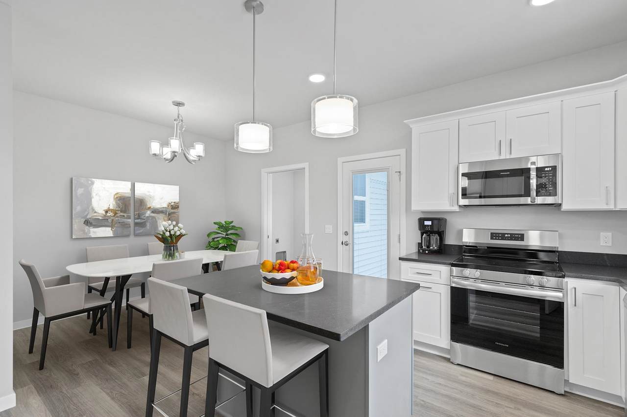 2892 Wild Goose Way - Photo 1