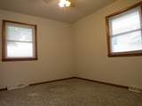 1120 Center Street - Photo 26