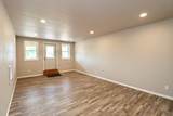 1015 1st Center Avenue - Photo 15