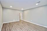 1015 1st Center Avenue - Photo 8