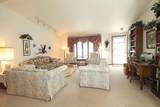 313 Carriage Road - Photo 11