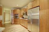 9302 Windy Point - Photo 19