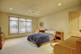 9302 Windy Point - Photo 38