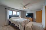 10643 Bay Shore Lane - Photo 17