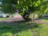 105 Baker Street - Photo 4