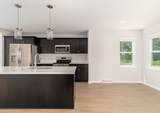 2560 Water Lily Circle - Photo 6