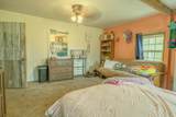 17618 Highway 81 - Photo 20