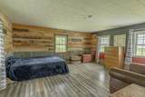17618 Highway 81 - Photo 23
