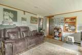 17618 Highway 81 - Photo 36
