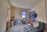 230 Whiton Street - Photo 16