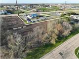 1114 Johns Street - Photo 4