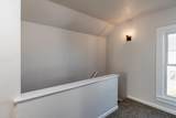 158 Linn Street - Photo 22