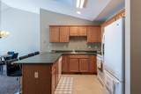 584 Wisconsin Street - Photo 10