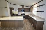 102 Grey Street - Photo 3