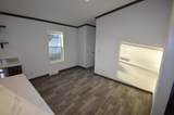 102 Grey Street - Photo 6