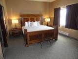 2411 River Rd - Photo 37