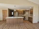 915 Sutherland Avenue - Photo 18