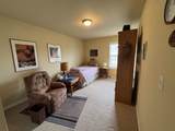 2825 Holiday Drive - Photo 16