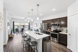 1601 Windsor Avenue - Photo 11