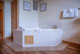 2013-5 Czech Court - Photo 34