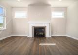 1876 Waverly Way - Photo 4